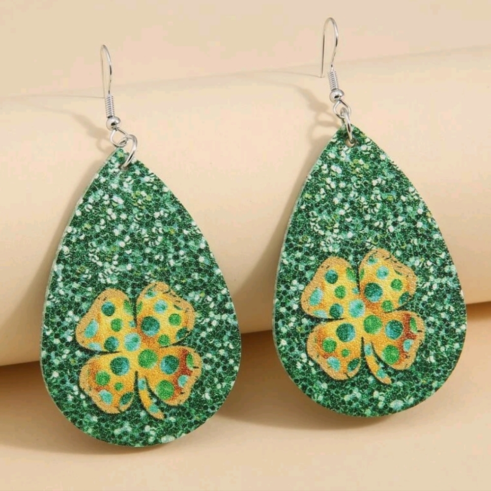 St Patrick's day earrings